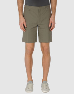 MARC JACOBS - PANTALONI - Bermuda - su YOOX.COM