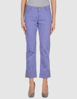 Love Moschino - Pantalons - Pantalons corsaires