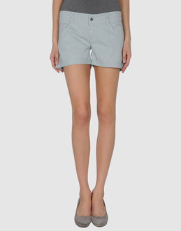 MET - HOSEN - Shorts - bei YOOX.COM