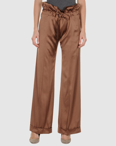 ZOOM REQUIEM - Casual pants