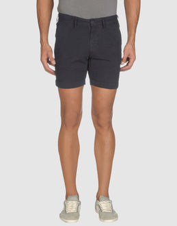 PERFECTION - PANTALONI - Bermuda - su YOOX.COM