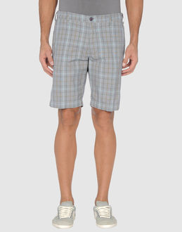PERFECTION - PANTALONI - Bermuda - su YOOX.COM