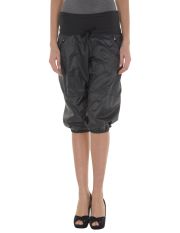 NIKE - 3/4-length short