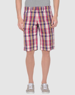 GB8 - PANTALONI - Bermuda - su YOOX.COM