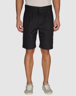 VALENTINO - PANTALONI - Bermuda - su YOOX.COM