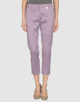 Blumarine - Pantalons - Pantalons corsaires