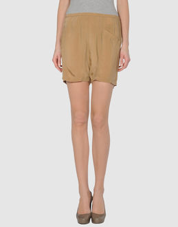 HUMANOID - HOSEN - Shorts - bei YOOX.COM