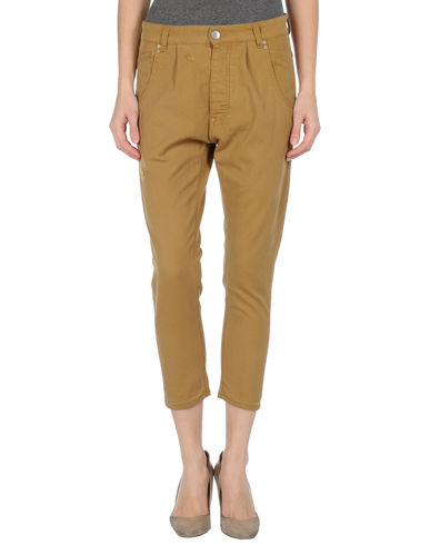 ZOOM NOVEMBER - 3/4-length short