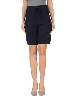 COMING SOON - HOSEN - Bermudas - bei YOOX.COM