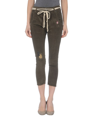 ZOOM NOVEMBER - 3/4-length short