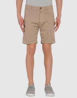 LIQUID - PANTALONI - Bermuda - su YOOX.COM