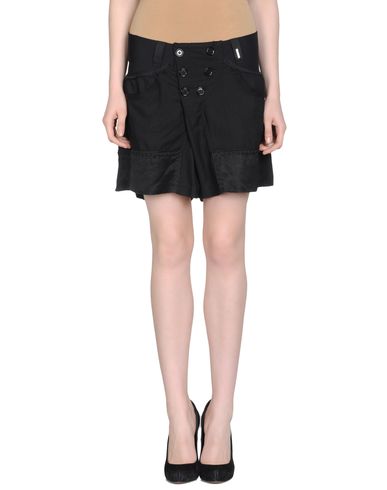 ZOOM HIGH - Shorts