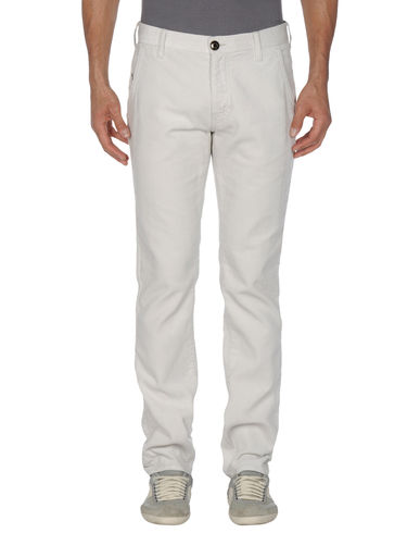 ZOOM ARMANI JEANS - Casual pants