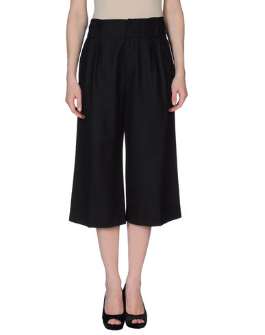 ZOOM PRADA - 3/4-length short