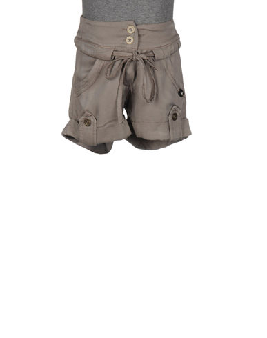 ZOOM MAGILLA - Shorts