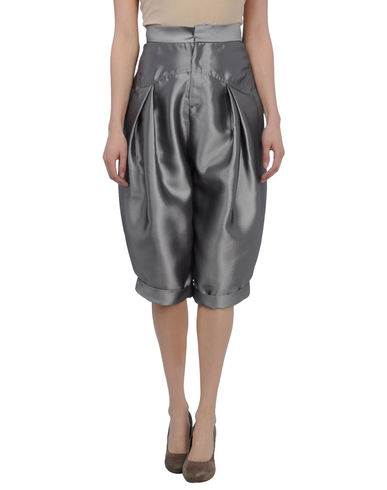 ZOOM HAUTE - 3/4-length short