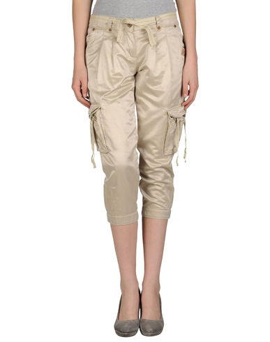 ZOOM NAPAPIJRI - 3/4-length trousers