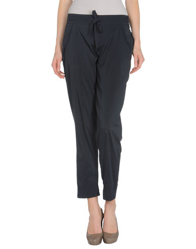 ZOOM EA7 REEBOK - Casual pants