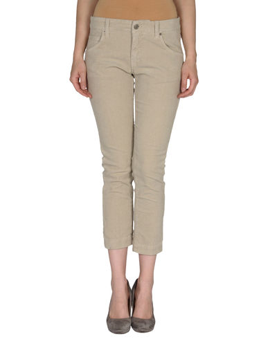 ZOOM TWO WOMEN IN THE WORLD - Pantalone capri