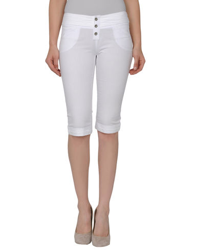 ZOOM CALVIN KLEIN JEANS - Bermuda