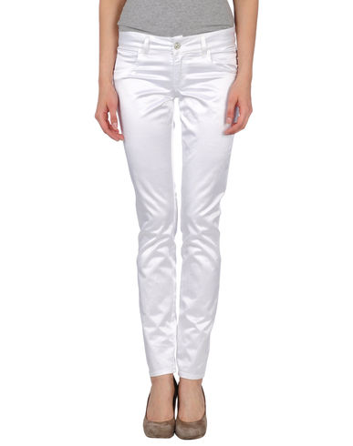 ZOOM MET in JEANS - Casual pants