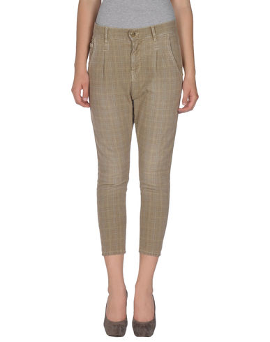 ZOOM MET CHINO & FRIENDS - 3/4-length short