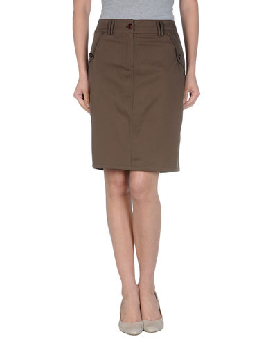 ZOOM BURBERRY LONDON - Knee length skirt