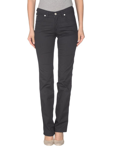 ZOOM ARMANI JEANS - Casual pants