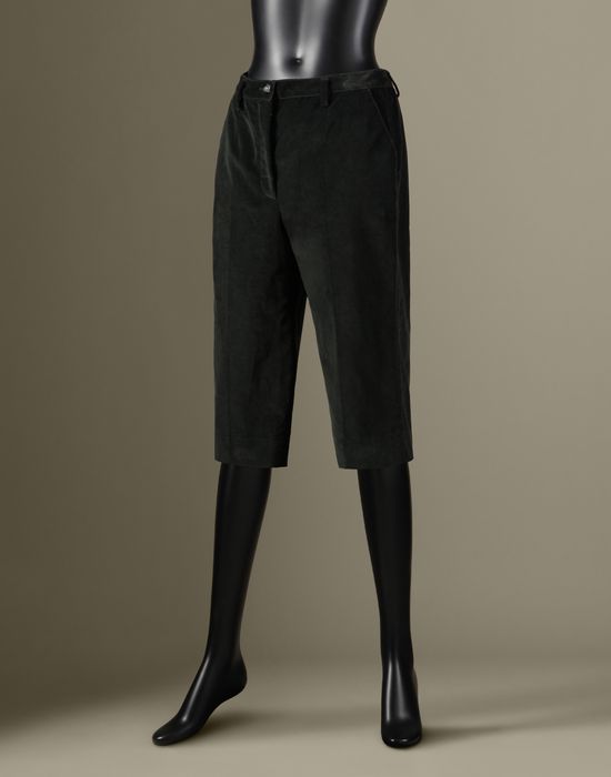 CROPPED CORDUROY TROUSERS - 3/4-length shorts - Dolce&Gabbana - Winter 2015 CROPPED CORDUROY TROUSERS - 3/4-length shorts - Dolce&Gabbana - Winter 2015