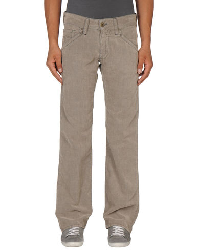 ZOOM ARMANI JEANS - Casual pants