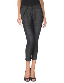 TOY G. - 3/4-length short