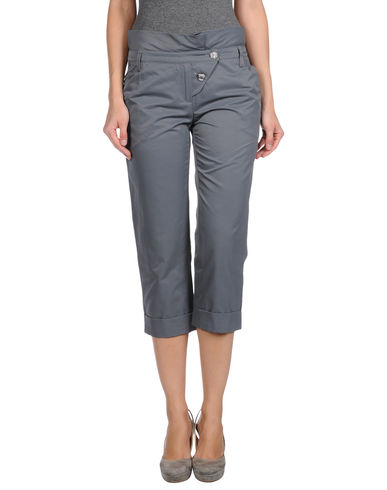 ZOOM LIU •JO - 3/4-length short