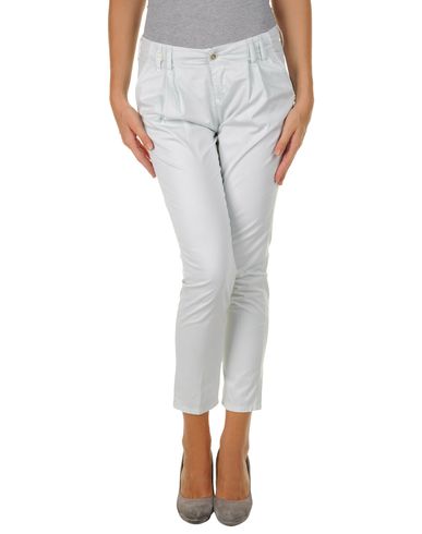 ZOOM MET CHINO & FRIENDS - Casual pants