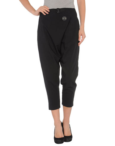 ZOOM VIVIENNE WESTWOOD ANGLOMANIA - 3/4-length trousers