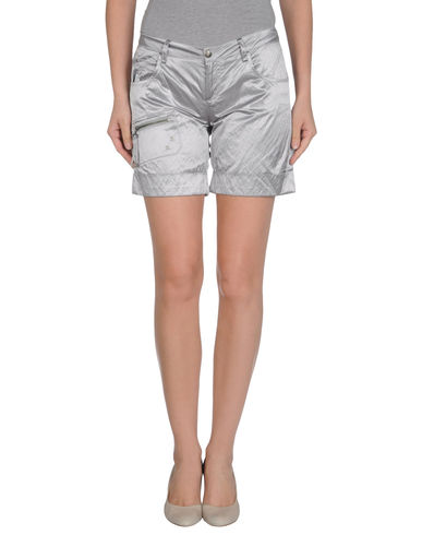 ZOOM CALVIN KLEIN JEANS - Shorts
