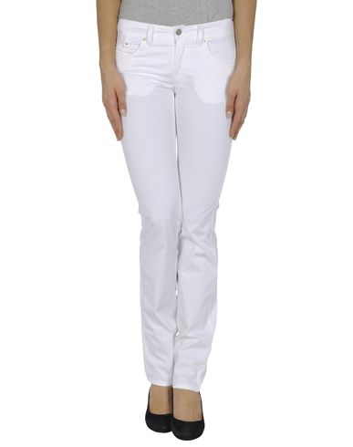 ZOOM ARMANI JEANS - Casual pants