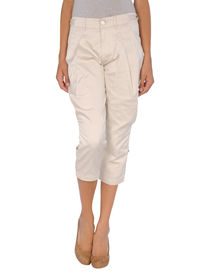 REPLAY - 3/4-length short