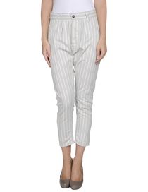 NOVEMBER - 3/4-length short