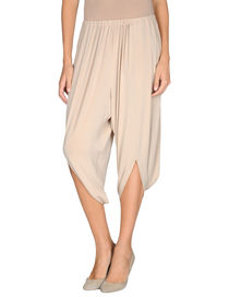 ISSEY MIYAKE - 3/4-length trousers