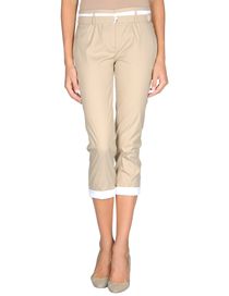 PRADA - 3/4-length short