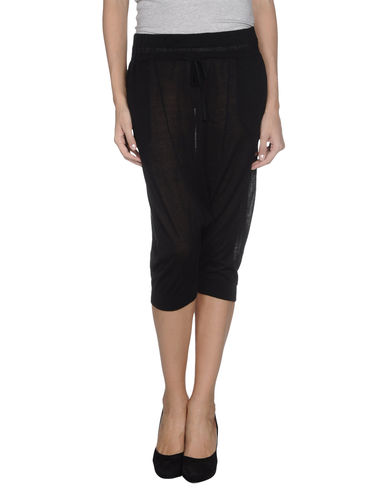 ZOOM LORNA BoSE' - 3/4-length short
