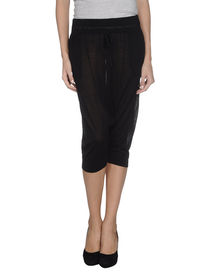 LORNA BoSE' - 3/4-length short