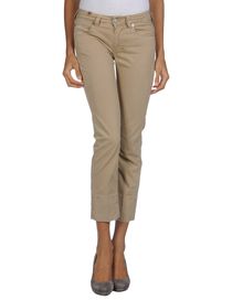 NOTIFY - 3/4-length short