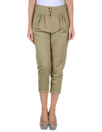 CLOSED - 3/4-length short