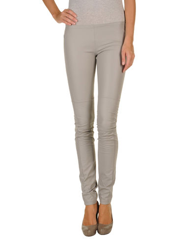 ZOOM RING - Casual pants