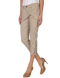 TOY G. - 3/4-length short
