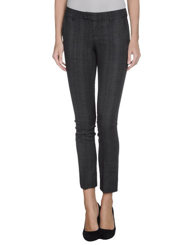 ZOOM AMY GEE - 3/4-length short