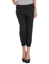 PRADA - 3/4-length short