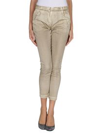 LOVE MOSCHINO - 3/4-length short
