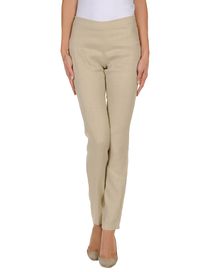 CARACTERE - 3/4-length short